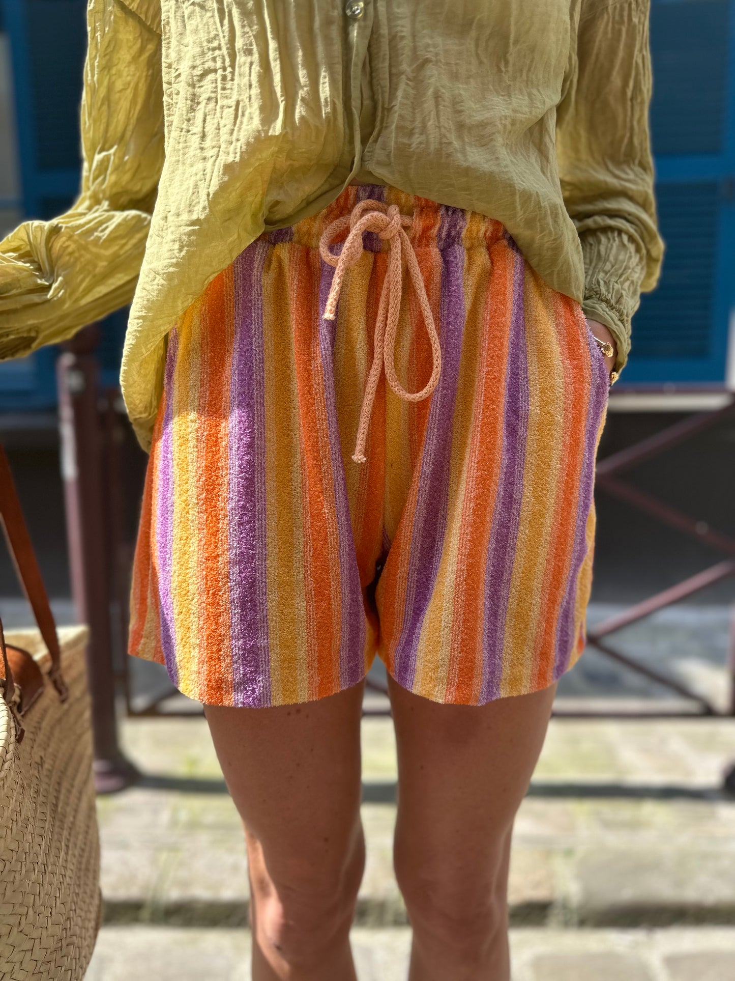 TEA shorts